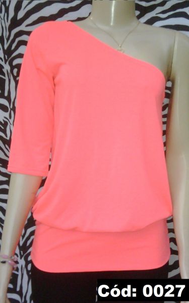 019 - Blusa várias cores e estampas