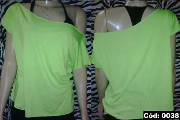 017 - Blusa malhaçao várias cores e estampas